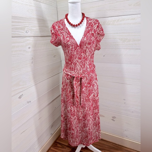 Lapis Dresses & Skirts - Lapis Red & Cream Print Wrap Dress M FREE SHIP